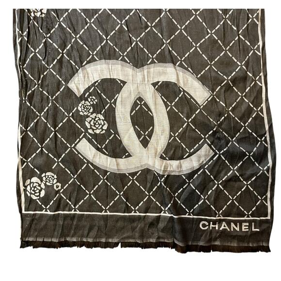 Chanel Cashmere Silk Scarf CC Logo Camila Flowers Black White 70x25 inches - Picture 1 of 16